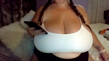 Huge boobs bbw