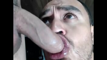 Cum facial gay