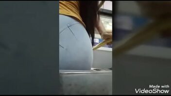 Japonesas manoseadas en el tren