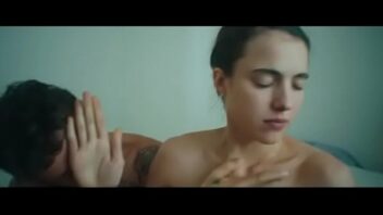 Margaret qualley nude