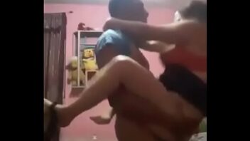 Videos de pornos mujeres con niño de 18 año